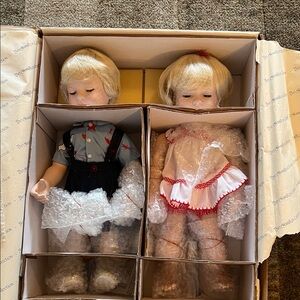 Blonde Twin Doll Set - White & Pink Outfits